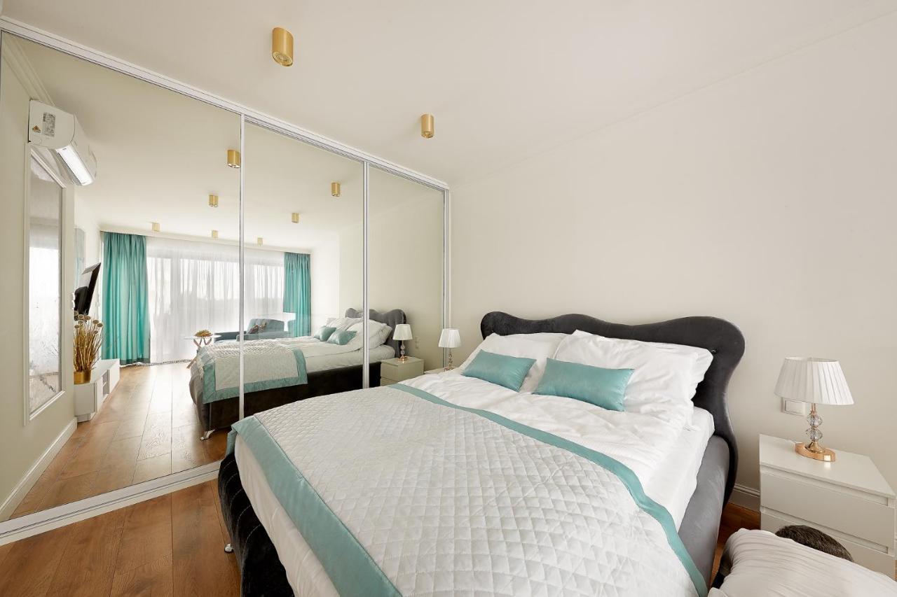 Luxury Del Sol Apartments シフィノウイシチェ エクステリア 写真