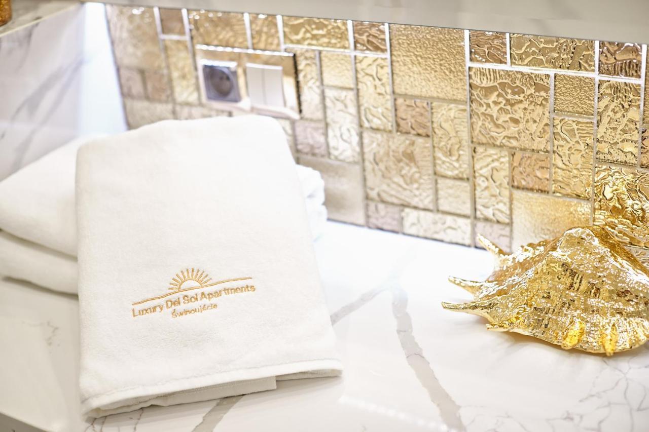 Luxury Del Sol Apartments シフィノウイシチェ エクステリア 写真