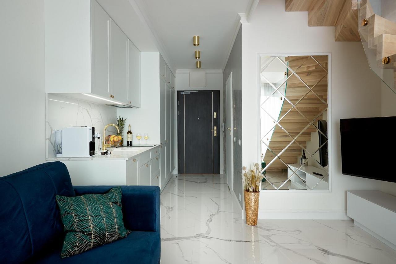 Luxury Del Sol Apartments シフィノウイシチェ エクステリア 写真